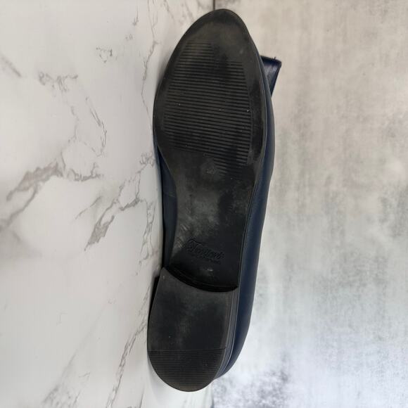 Trotters Shoes Navy Womens 13M Leana Loafer Leather Flat Slip On Low Top Casual - Picture 7 of 9